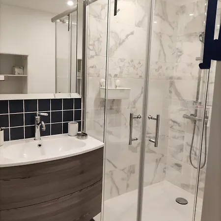 Apartment T2 La Corniche, Les Tennis De Castelmare A Classe 3 Etoiles